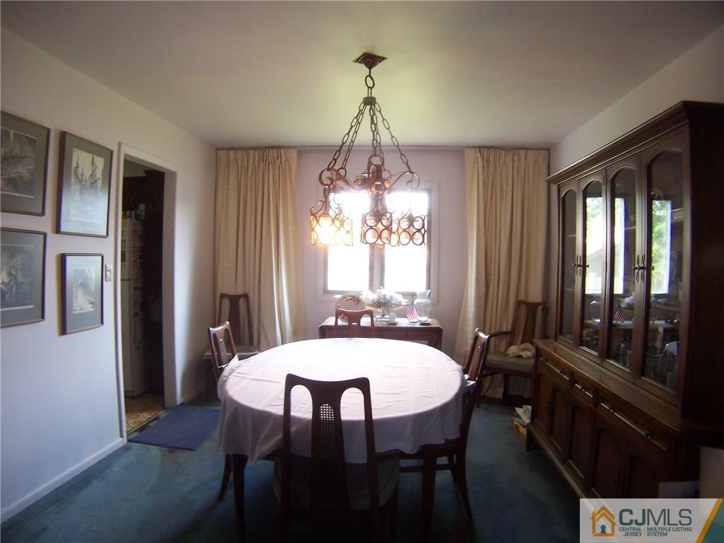 59 Preston Road Colonia, NJ 07067 - Photo 5 of 12 Gallery Image 5
