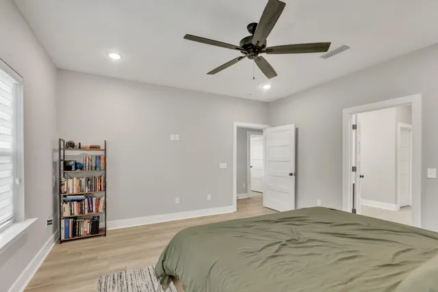 $464,900 | 1006 West Lloyd Street, Pensacola, FL 32501