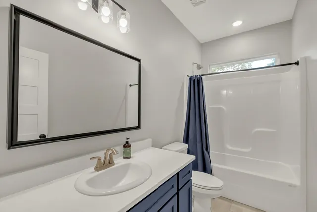 $464,900 | 1006 West Lloyd Street, Pensacola, FL 32501