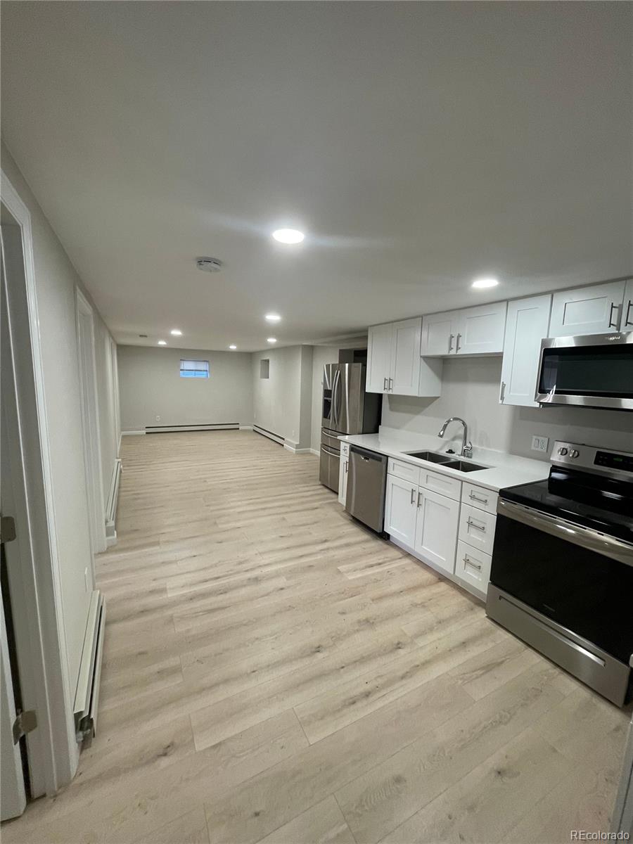 3210 West Longfellow Place Denver, CO 80221 - Photo 11 of 36