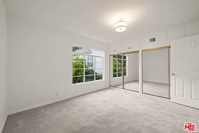 $10,000 | 10384 Northvale Road, Los Angeles, CA 90064