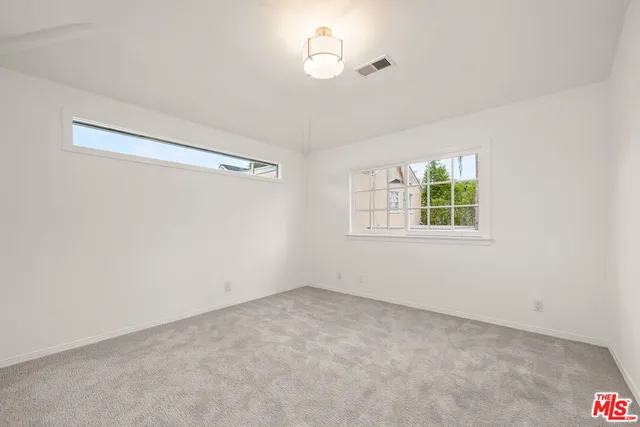 $10,000 | 10384 Northvale Road, Los Angeles, CA 90064