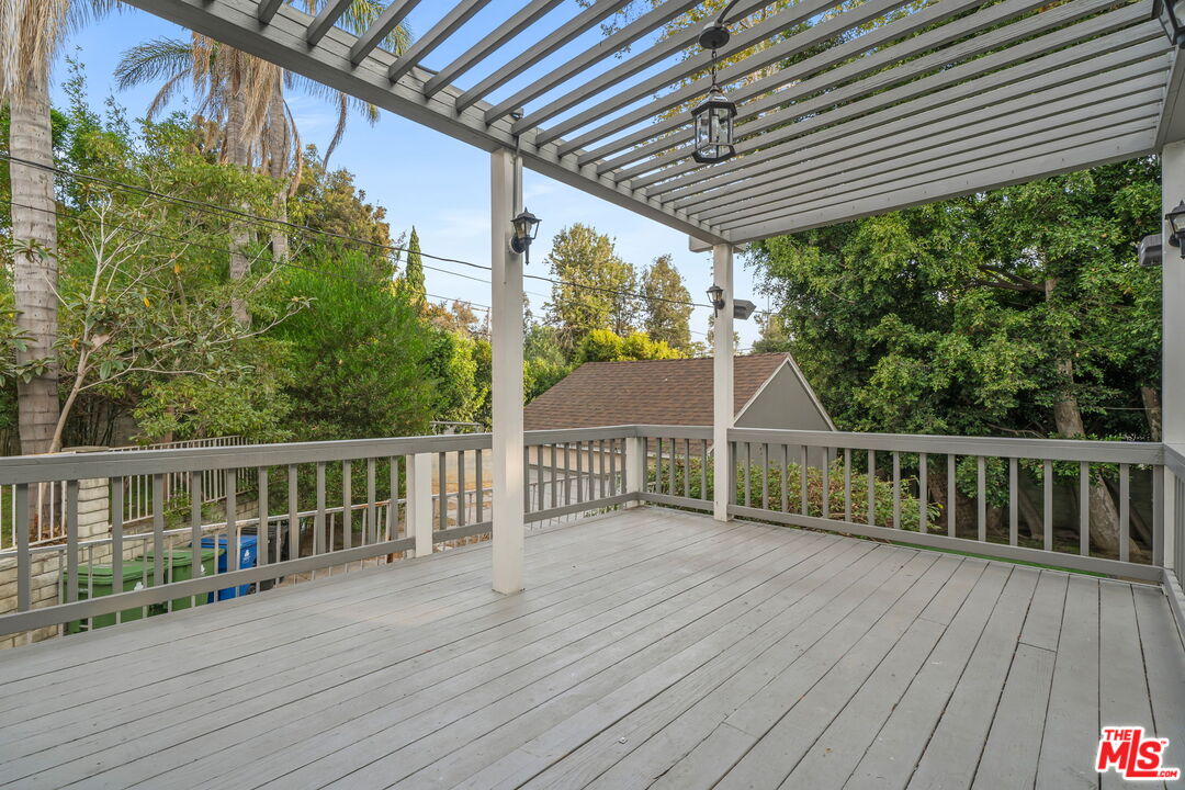 10384 Northvale Road Los Angeles, CA 90064 - Photo 39 of 41