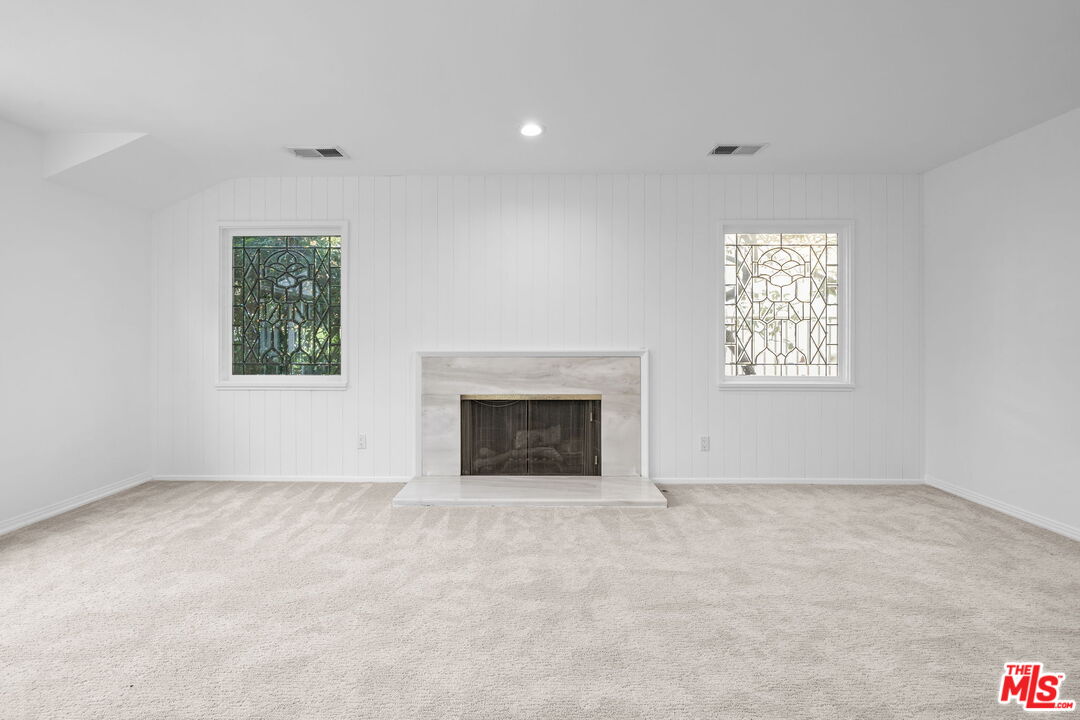 10384 Northvale Road Los Angeles, CA 90064 - Photo 6 of 41