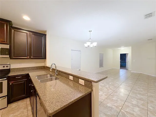 $399,000 | 20013 Satin Leaf Avenue, Tampa, FL 33647