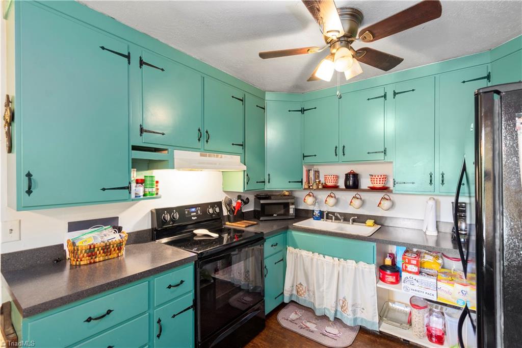 3400 Wide Country Road Pfafftown, NC 27040 - Photo 12 of 19 Gallery Image 12