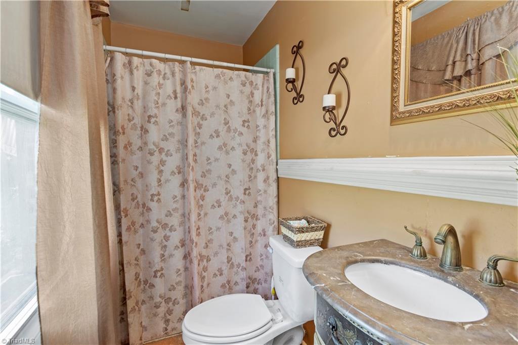 3400 Wide Country Road Pfafftown, NC 27040 - Photo 7 of 19 Gallery Image 7