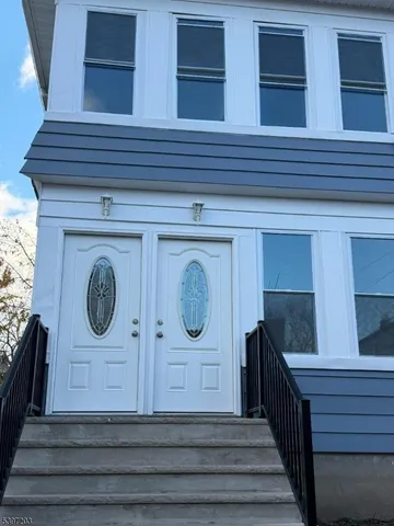 $3,500 | 43 Hadley Avenue, Unit 2, Clifton, NJ 07011