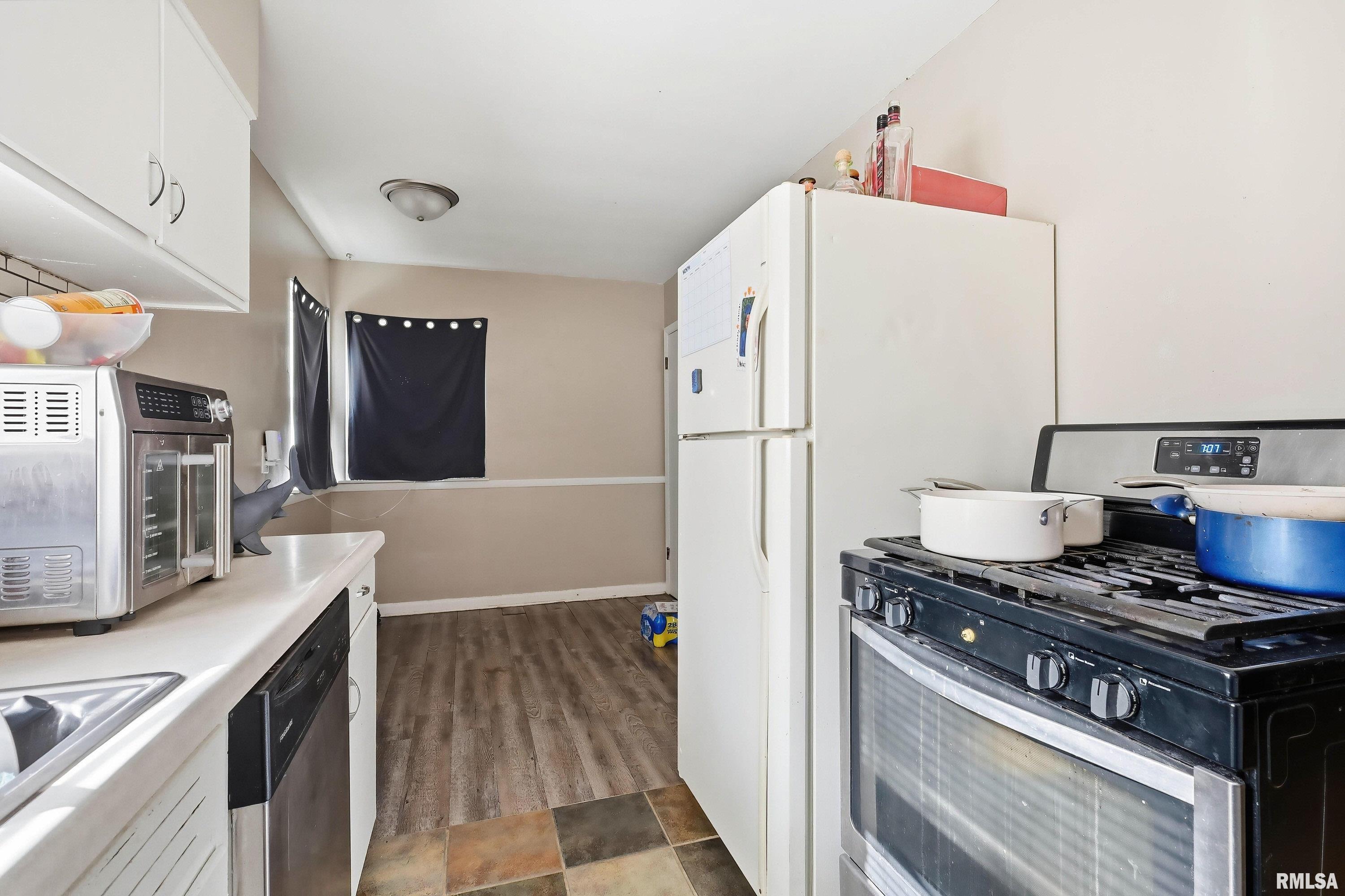 1628 25th Avenue Rock Island, IL 61201 - Photo 19 of 25