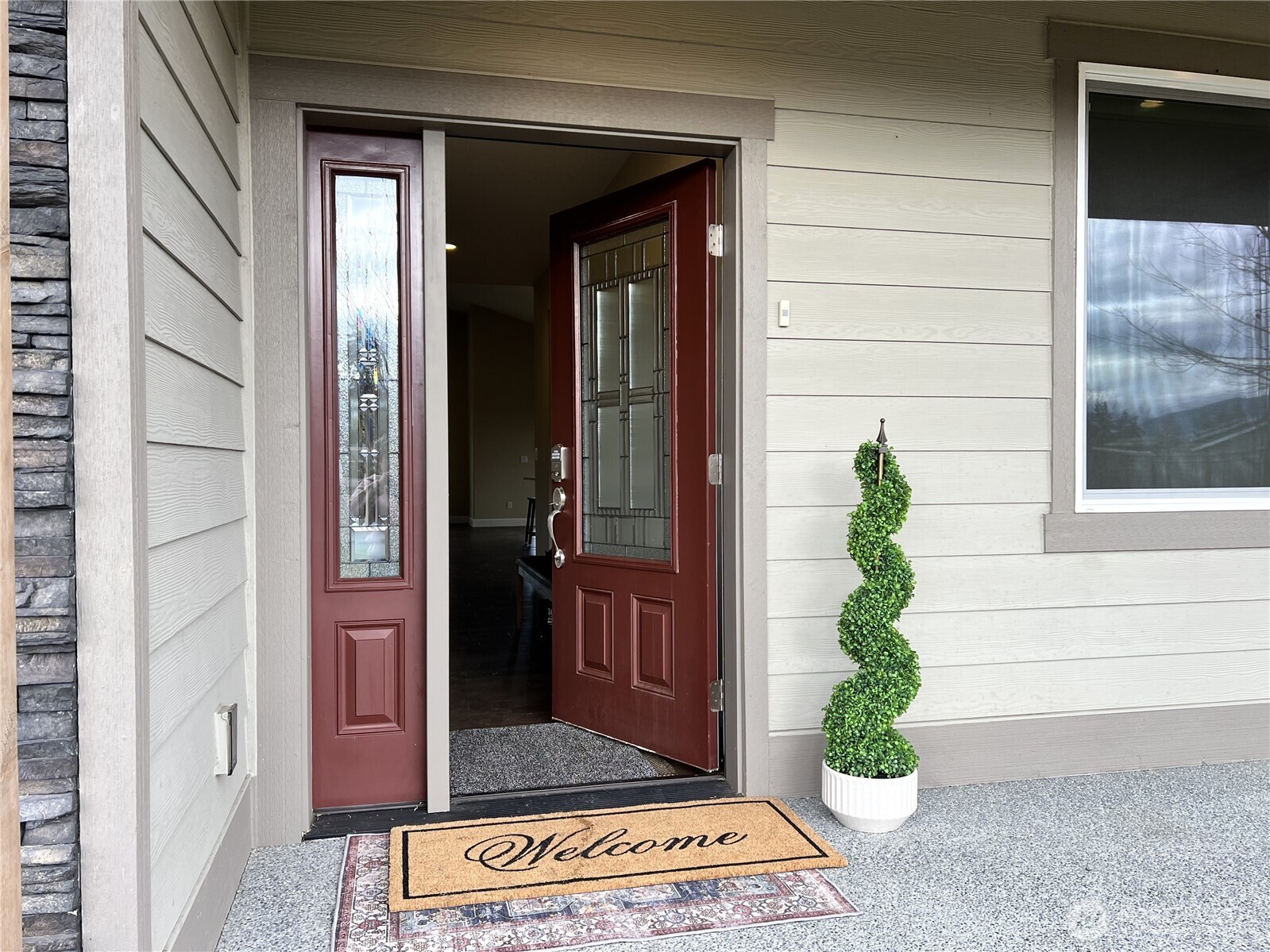 72 Sandness Court Sequim, WA 98382 - Photo 3 of 29