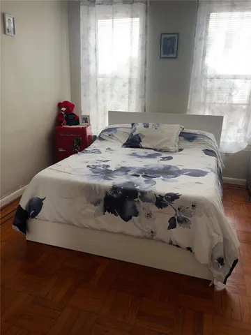 $1,598,000 | 78-11 73rd Place | Glendale