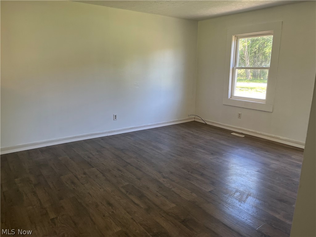 2655 Pine Ridge Drive Ashtabula, OH 44004 - Photo 5 of 15