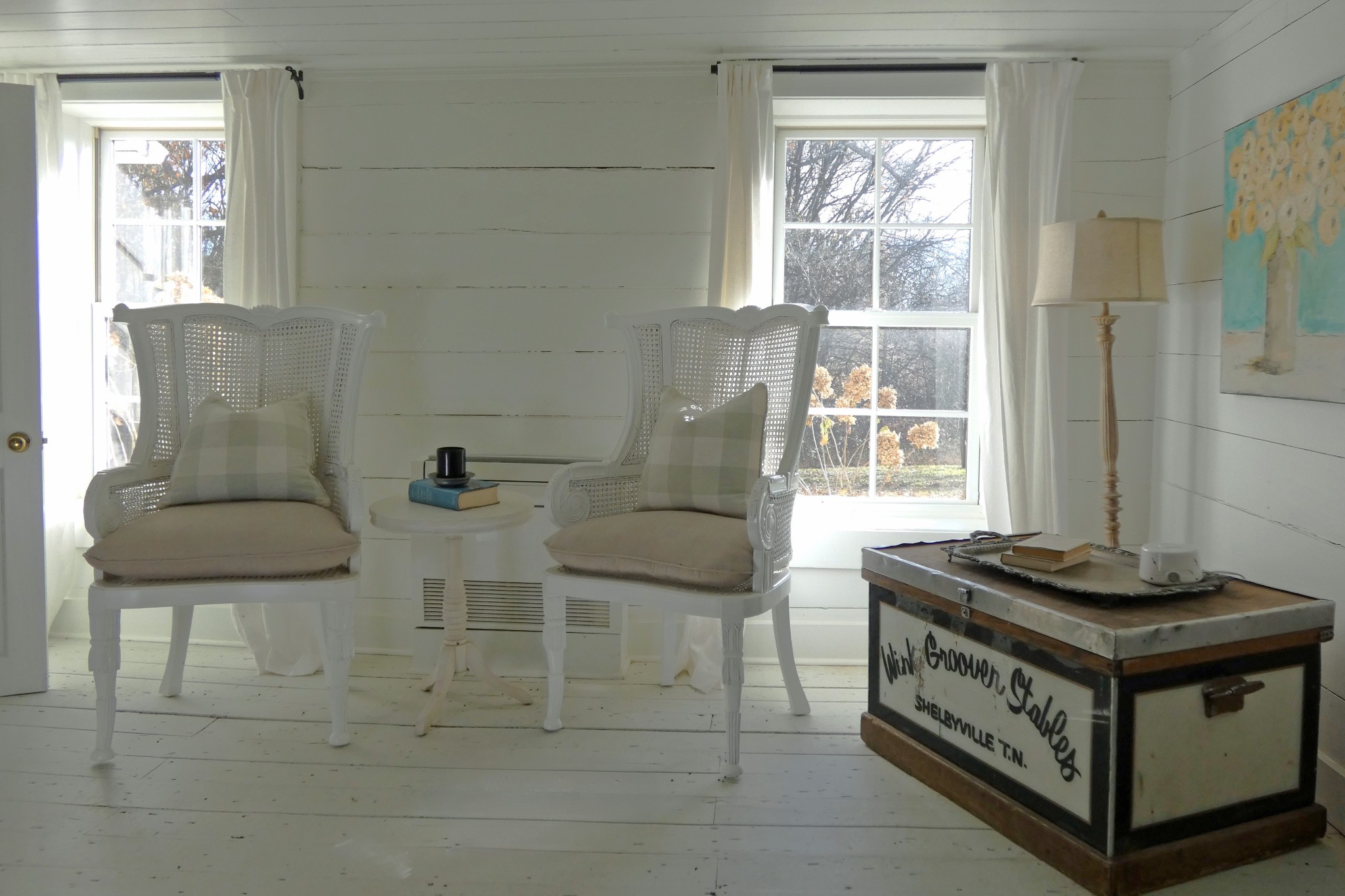 2060 Luther Herald Road Franklin, KY 42134 - Photo 16 of 58 a bathroom with a sink and a mirror