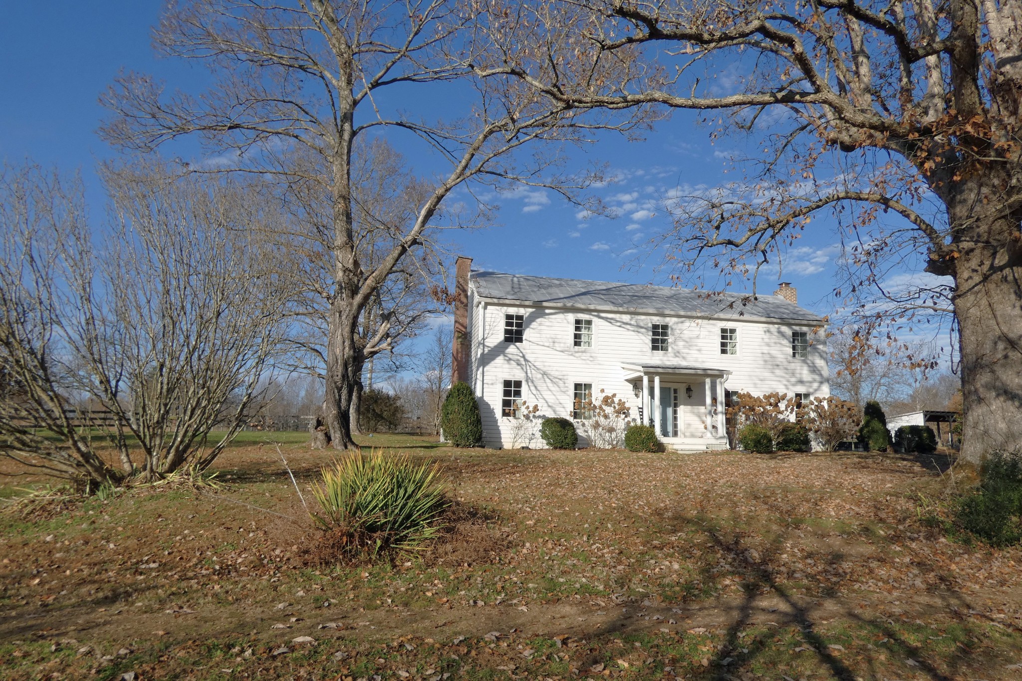 2060 Luther Herald Road Franklin, KY 42134 - Photo 31 of 58 a view of a town with large trees
