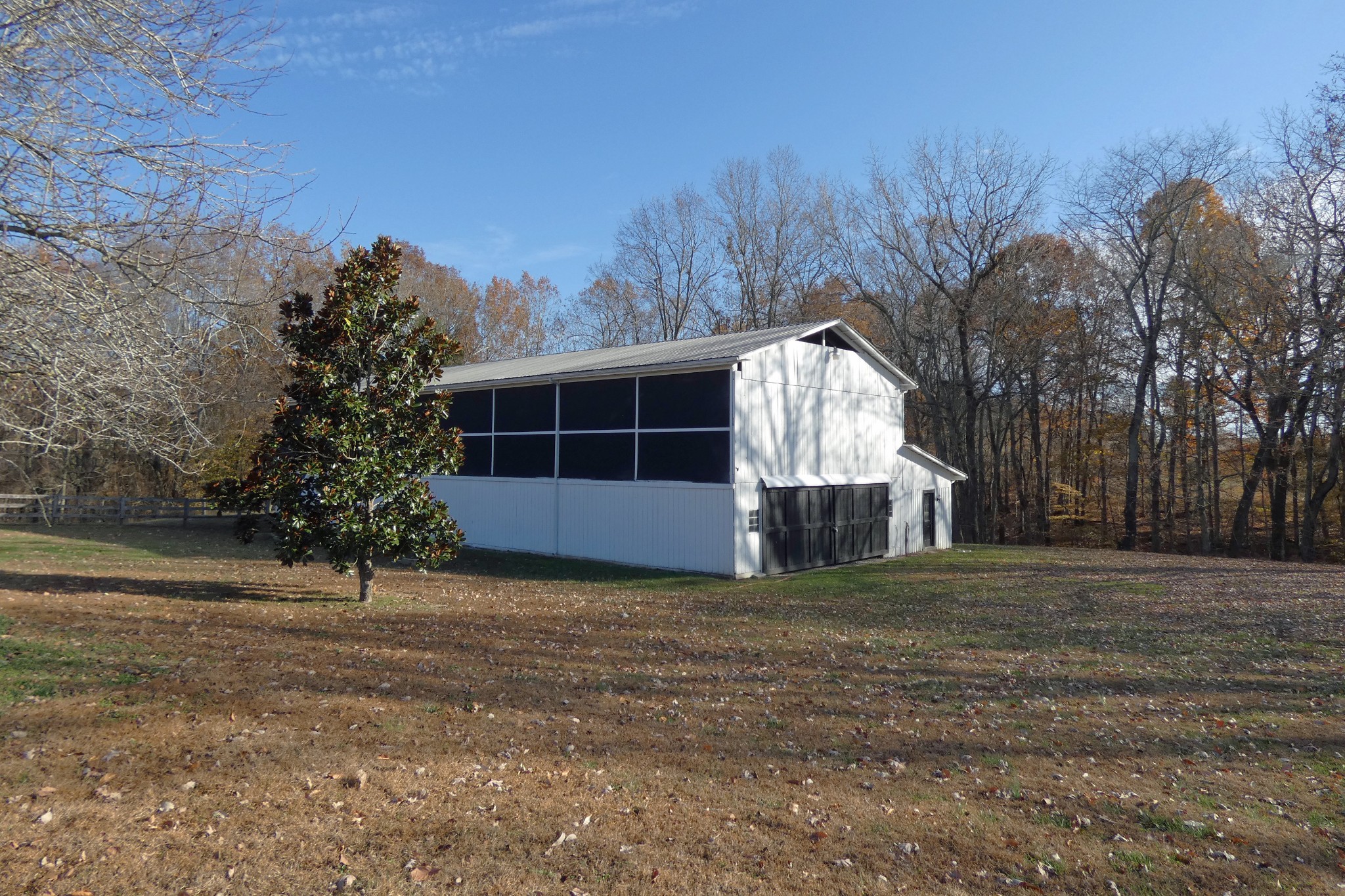 2060 Luther Herald Road Franklin, KY 42134 - Photo 42 of 58 a view of a house with a yard