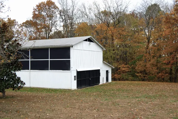 $1,200,000 | 2060 Luther Herald Road, Franklin, KY 42134