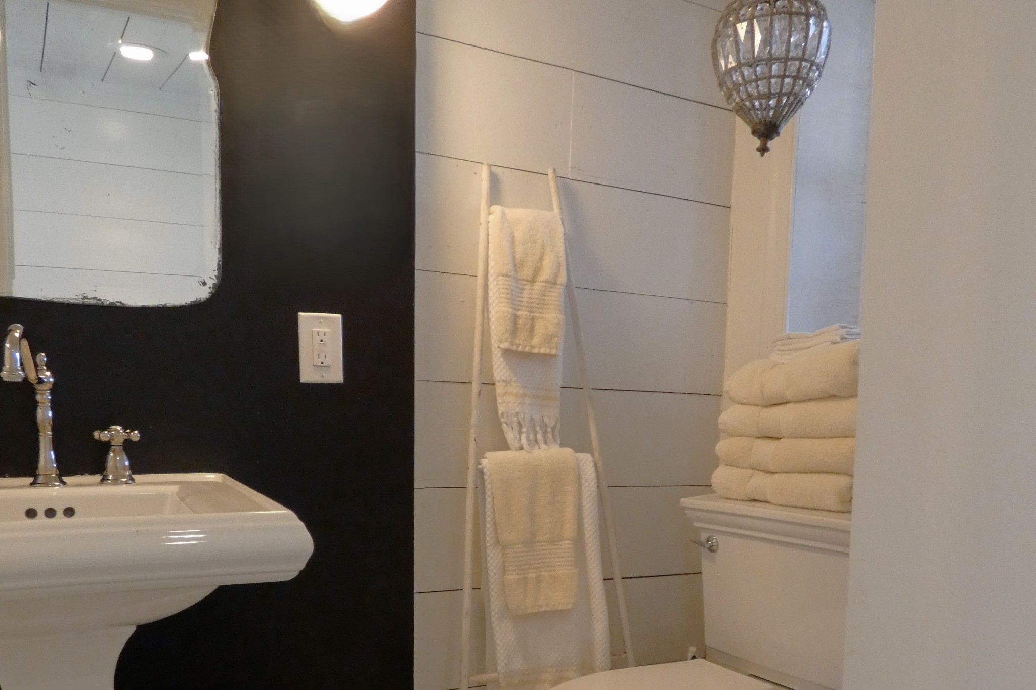 2060 Luther Herald Road Franklin, KY 42134 - Photo 6 of 58 a bathroom with a sink a mirror and a shower