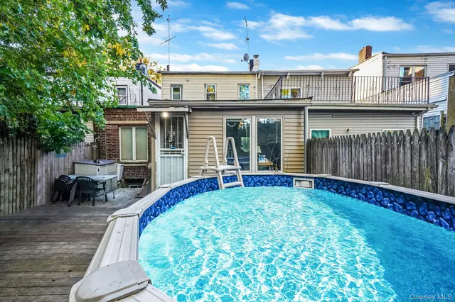 $1,200,000 | 37 Montauk Avenue | East New York