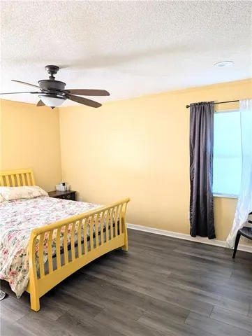 $215,000 | 2552 East Catawba Drive, Harvey, LA 70058