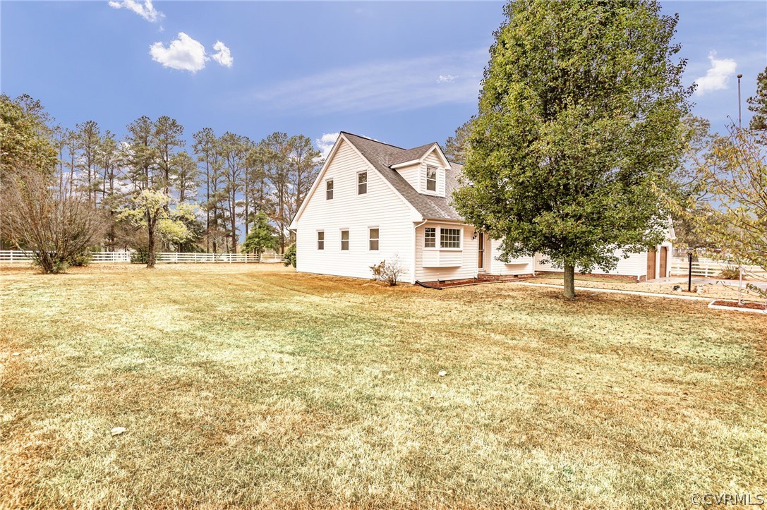 20615 Cox Road Sutherland, VA 23885 - Photo 3 of 38 Gallery Image 3