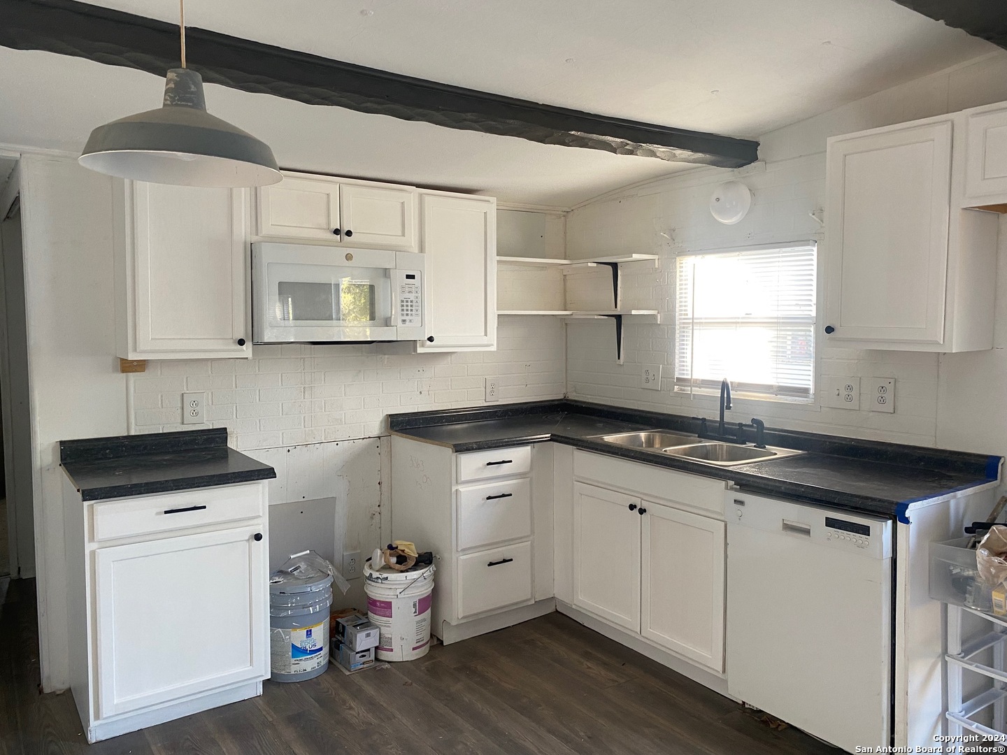 1311 Hein Road West, Unit 4 San Antonio, TX 78220 - Photo 4 of 13