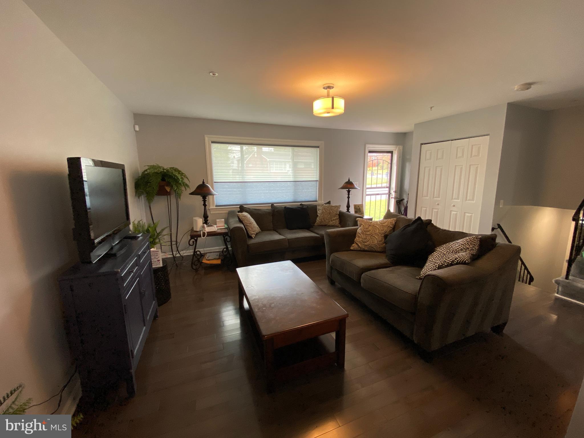 934 Ray Road Hyattsville, MD 20783 - Photo 2 of 66