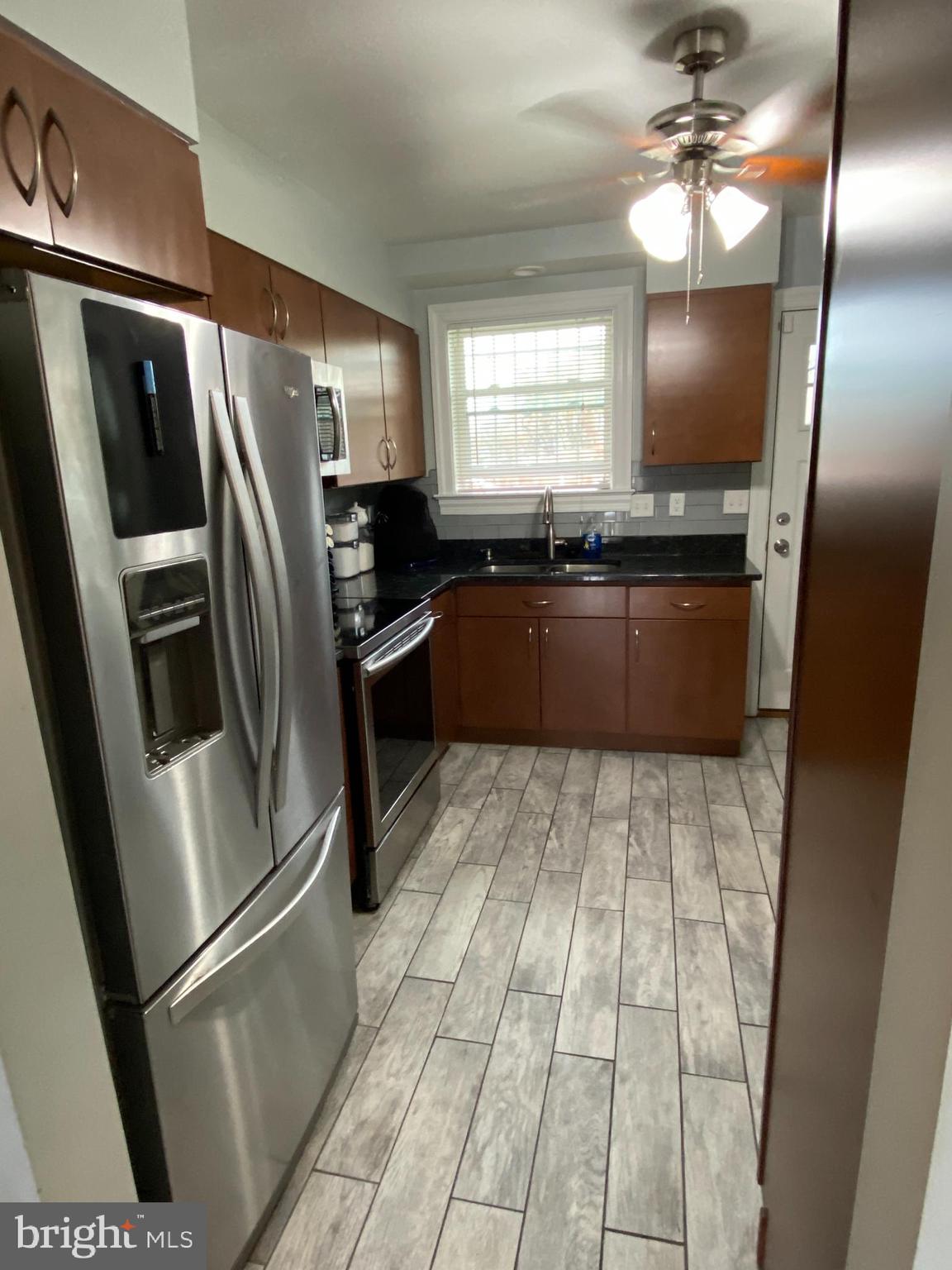 934 Ray Road Hyattsville, MD 20783 - Photo 4 of 66