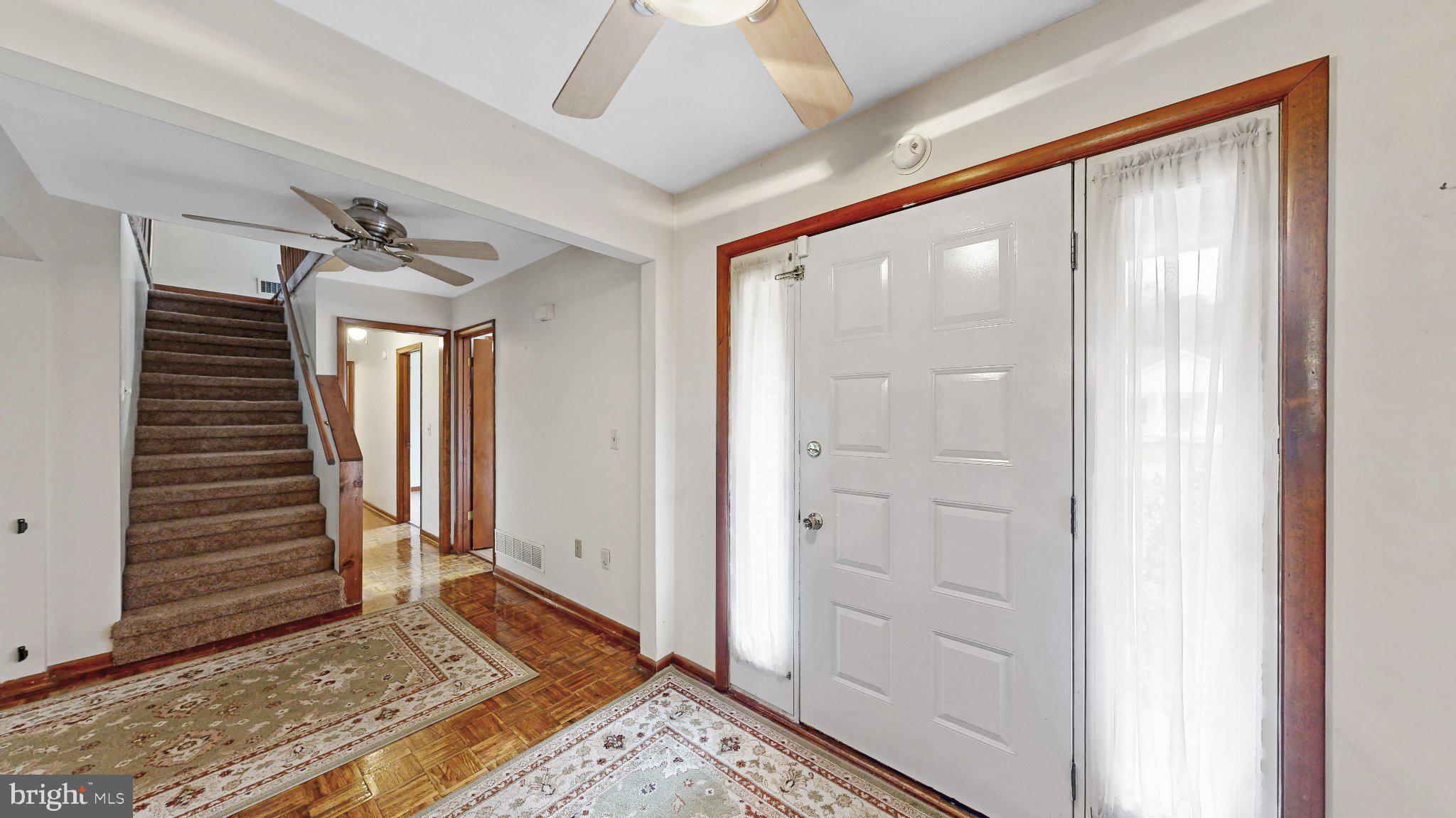 163 Pratts Branch Road Felton, DE 19943 - Photo 5 of 55 Welcoming entryway with elegant charm.