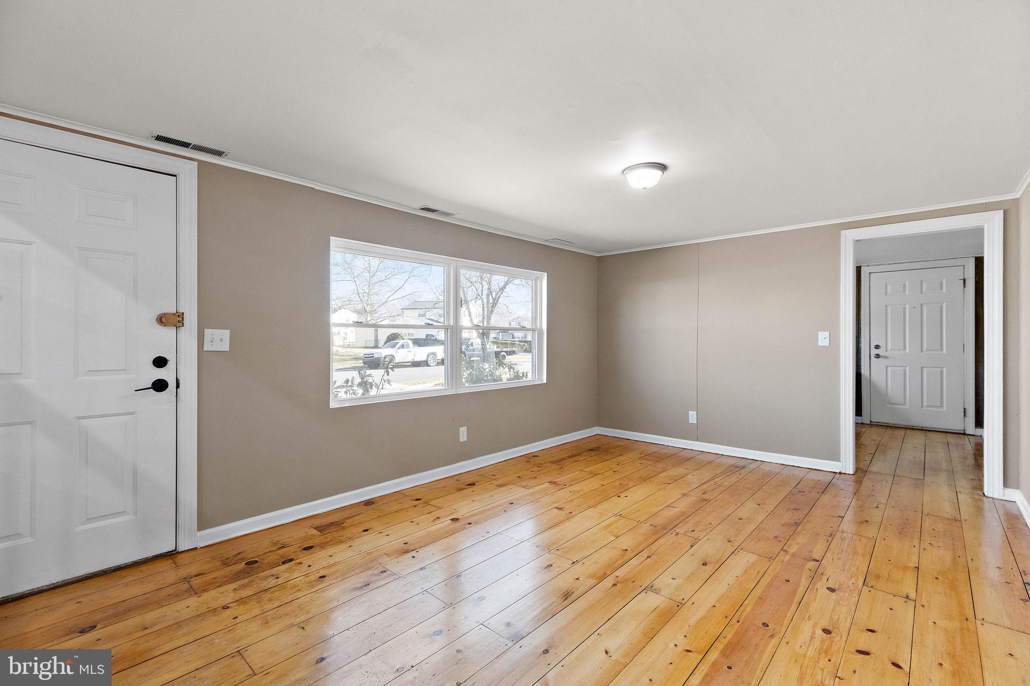 1127 Greentree Road Newark, DE 19713 - Photo 6 of 35 Gallery Image 6
