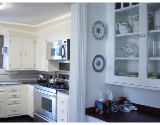 18 Dunbarton Road Belmont, MA 02478 - Photo 8 of 16 Gallery Image 8