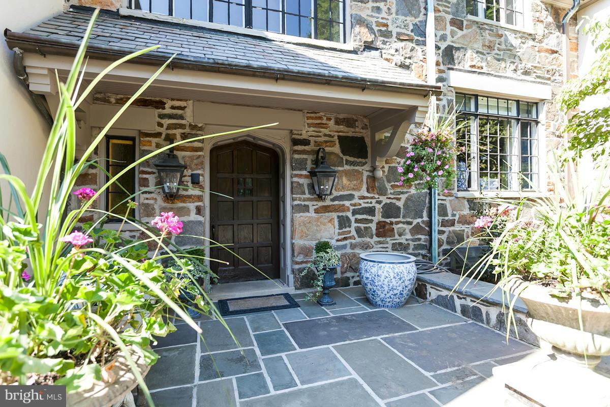 7900 Ruxwood Road Baltimore, MD 21204 - Photo 2 of 30 Main Entry