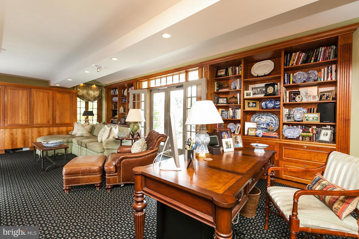 7900 Ruxwood Road Baltimore, MD 21204 - Photo 14 of 30 Den