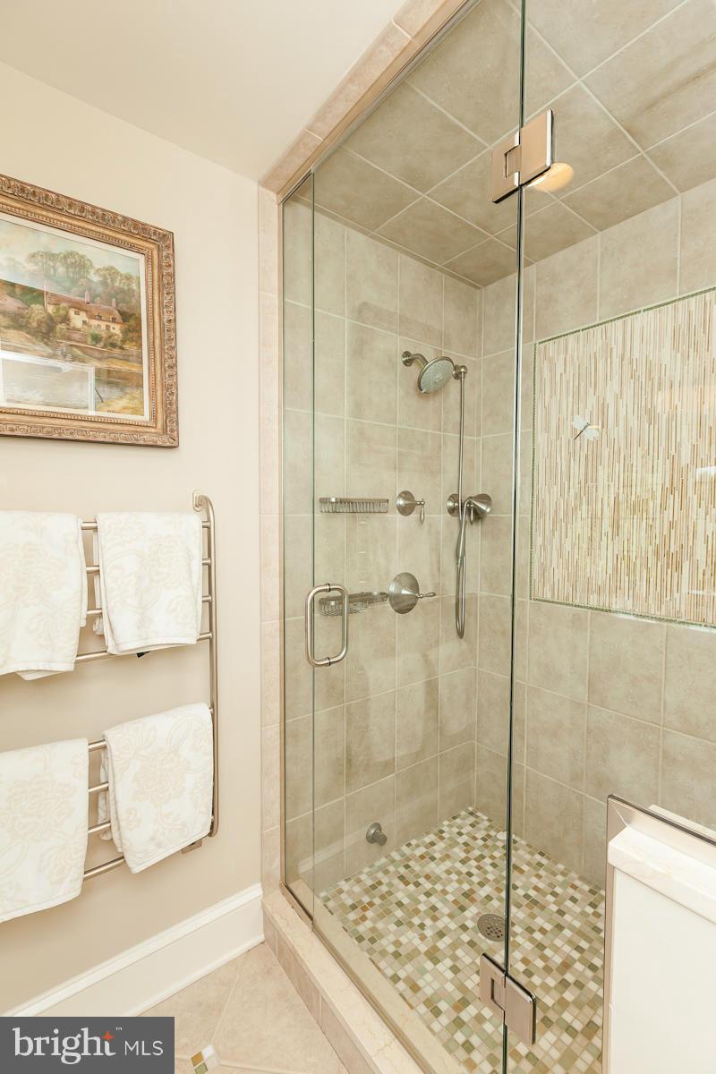 7900 Ruxwood Road Baltimore, MD 21204 - Photo 18 of 30 Master Bath