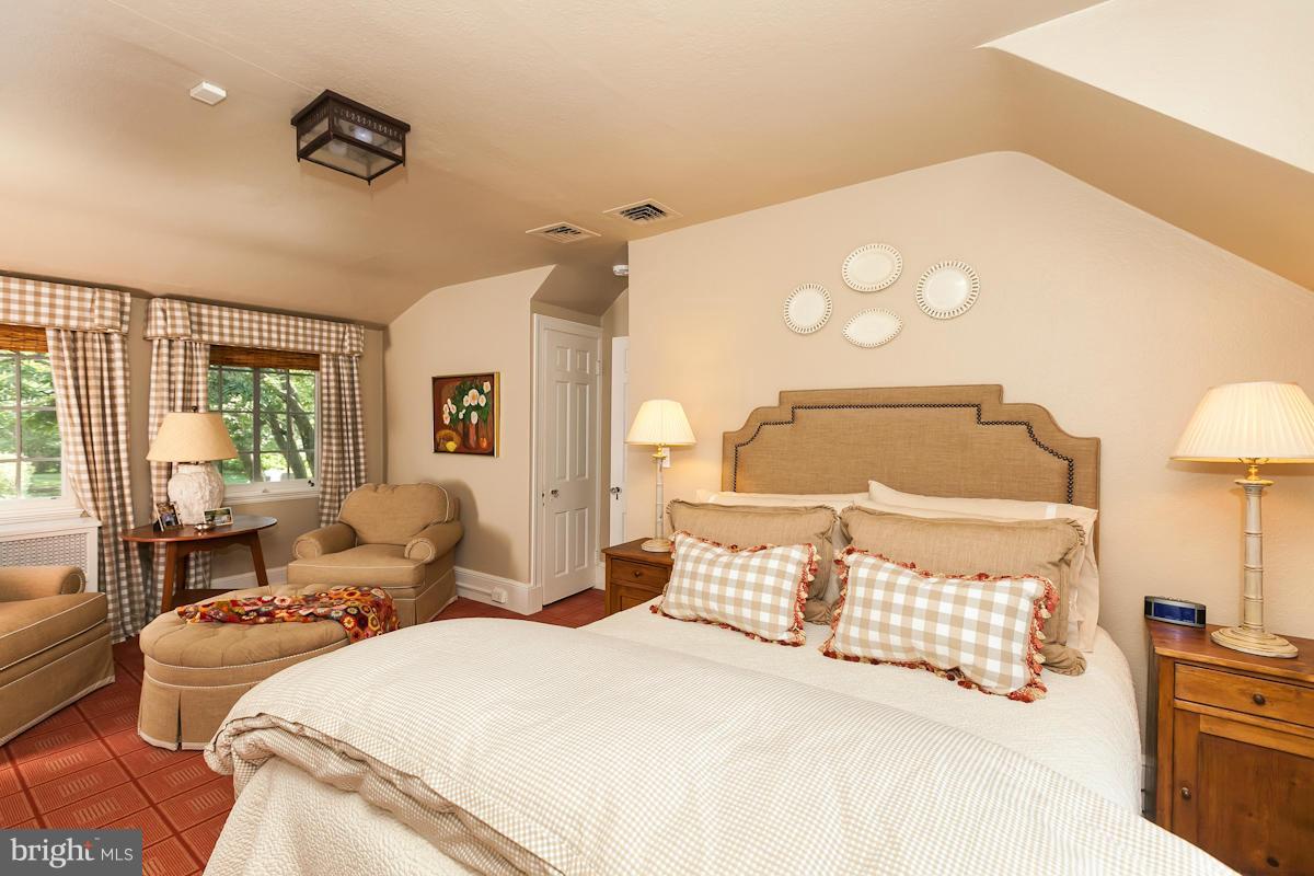 7900 Ruxwood Road Baltimore, MD 21204 - Photo 20 of 30 Bedroom