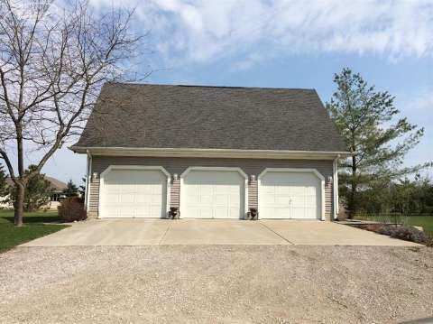 7199 Elms Road Swartz Creek, MI 48473 - Photo 15 of 21 20398310-14.JPG