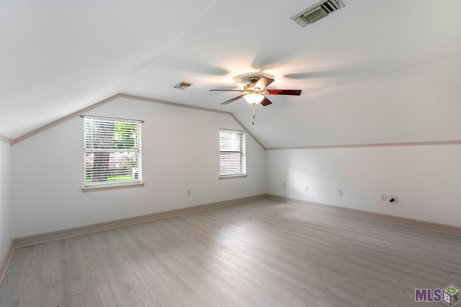 6033 Harness Road Baton Rouge, LA 70817 - Photo 9 of 23