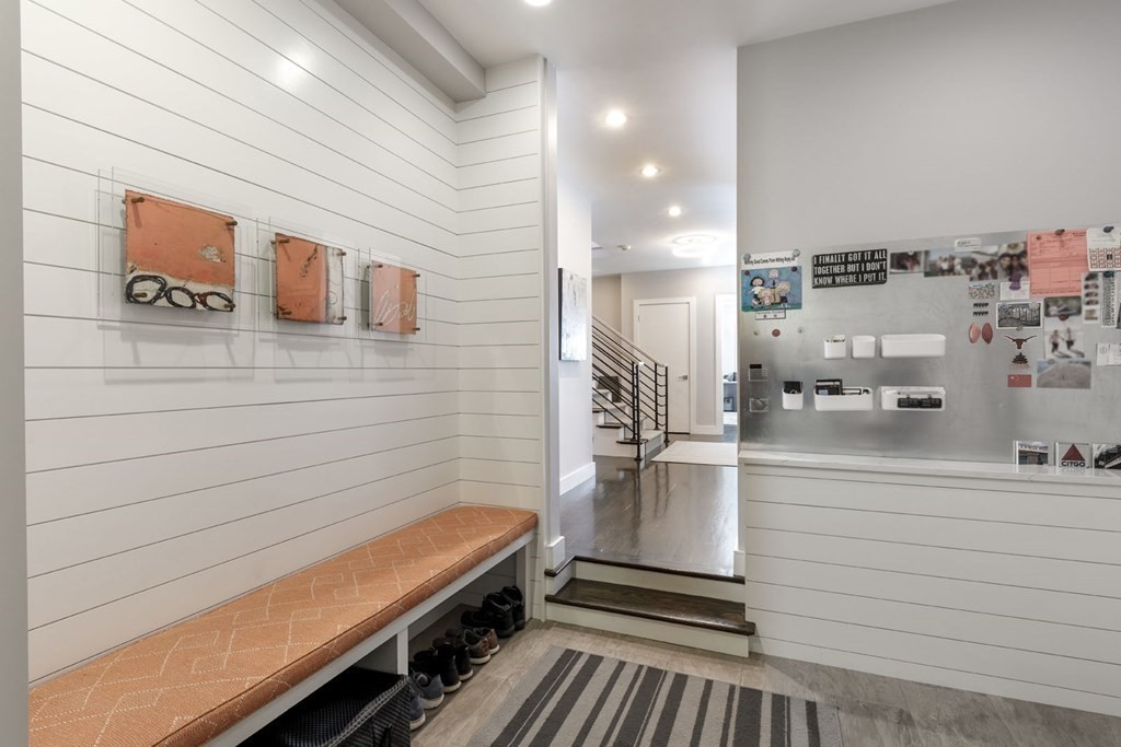 15 Inis Circle Newton, MA 02465 - Photo 16 of 25