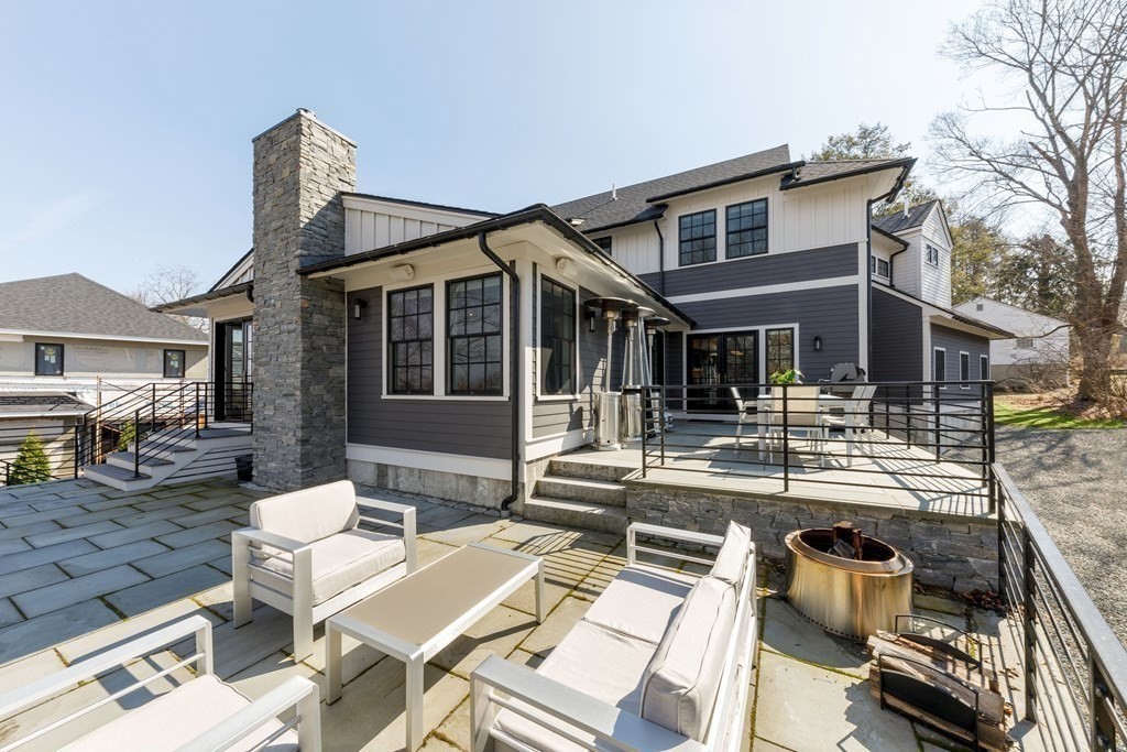 15 Inis Circle Newton, MA 02465 - Photo 20 of 25