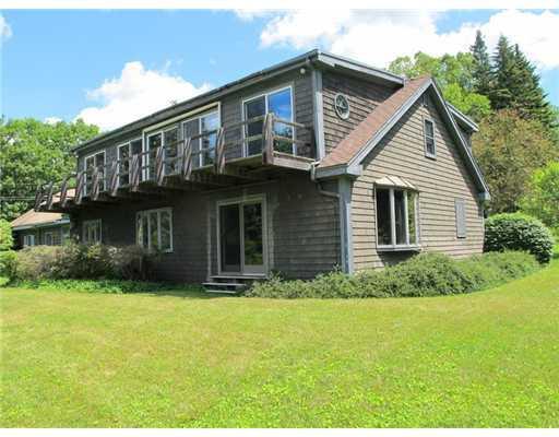 40 Seawood Park Road New Harbor, ME 04554 - Photo 20 of 25 Exterior Back.