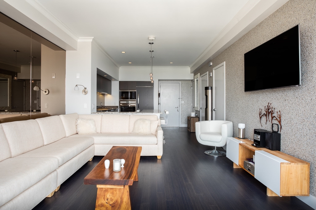 110 Stuart Street, Unit 23F Boston, MA 02116 - Photo 6 of 15