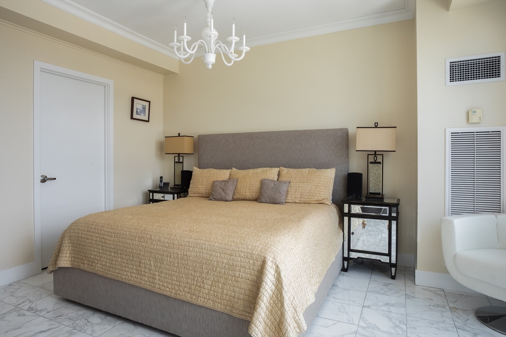 110 Stuart Street, Unit 23F Boston, MA 02116 - Photo 9 of 15