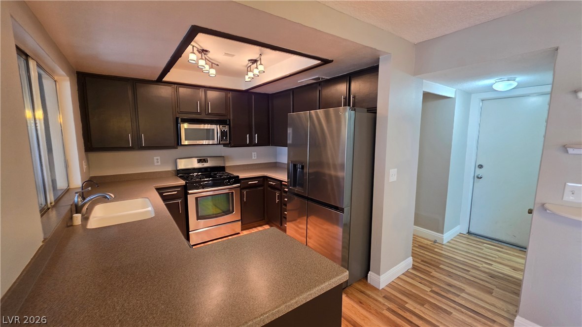 112 Menta Court Henderson, NV 89074 - Photo 2 of 24