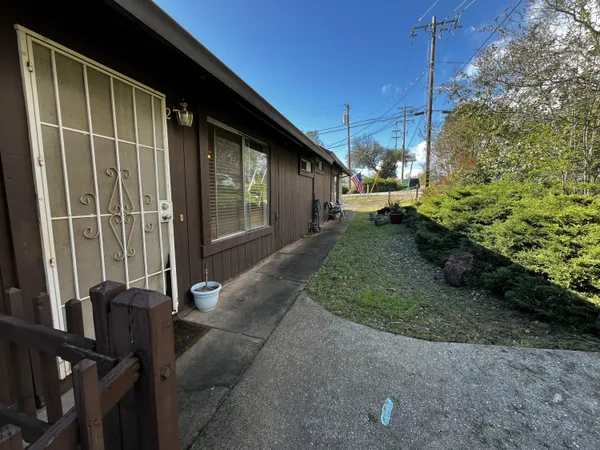 $379,000 | 1801 Parallel Street, Shasta Lake, CA 96019