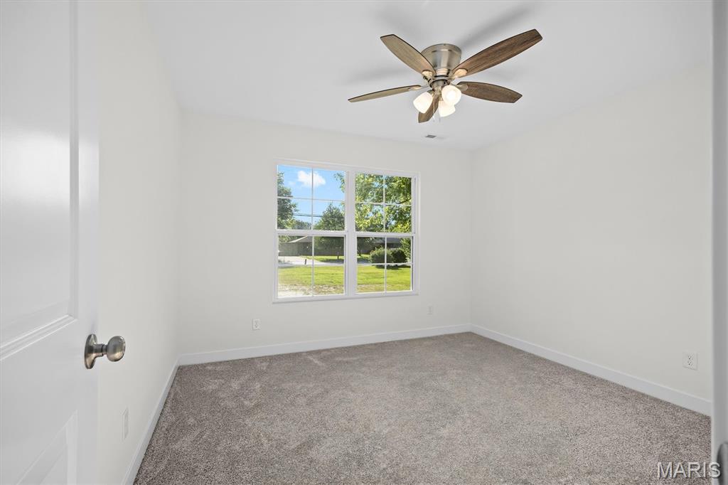 5707 Humbert Road Godfrey, IL 62035 - Photo 11 of 31 Gallery Image 11