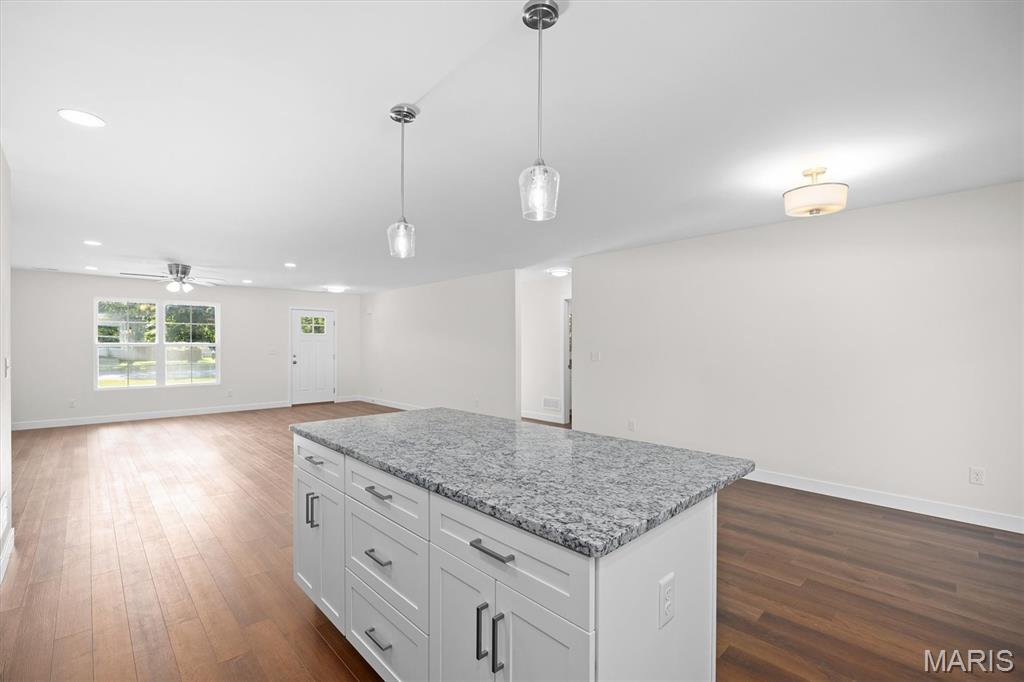 5707 Humbert Road Godfrey, IL 62035 - Photo 9 of 31 Gallery Image 9
