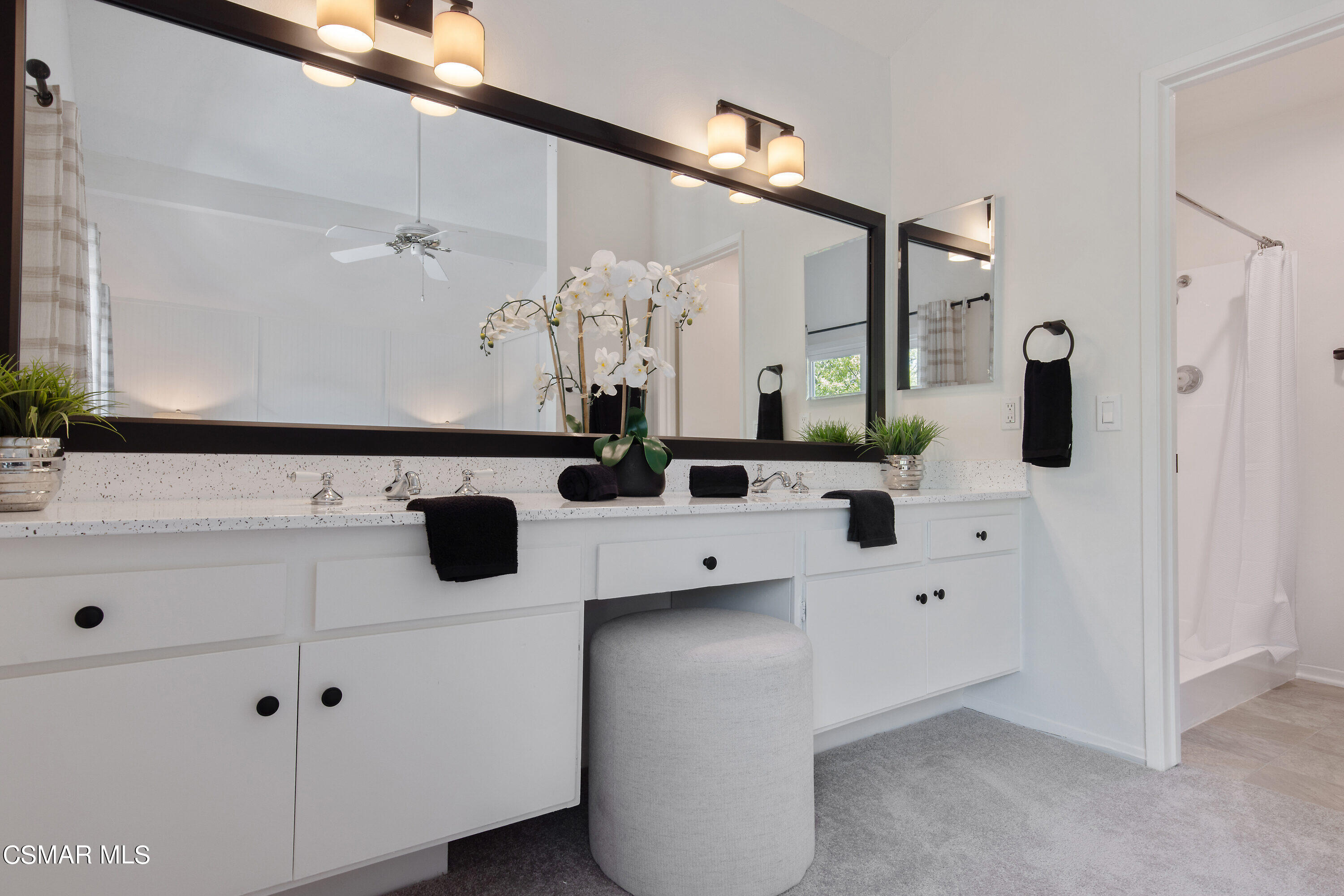 3049 Westridge Circle Thousand Oaks, CA 91360 - Photo 44 of 62 Primary Bathroom