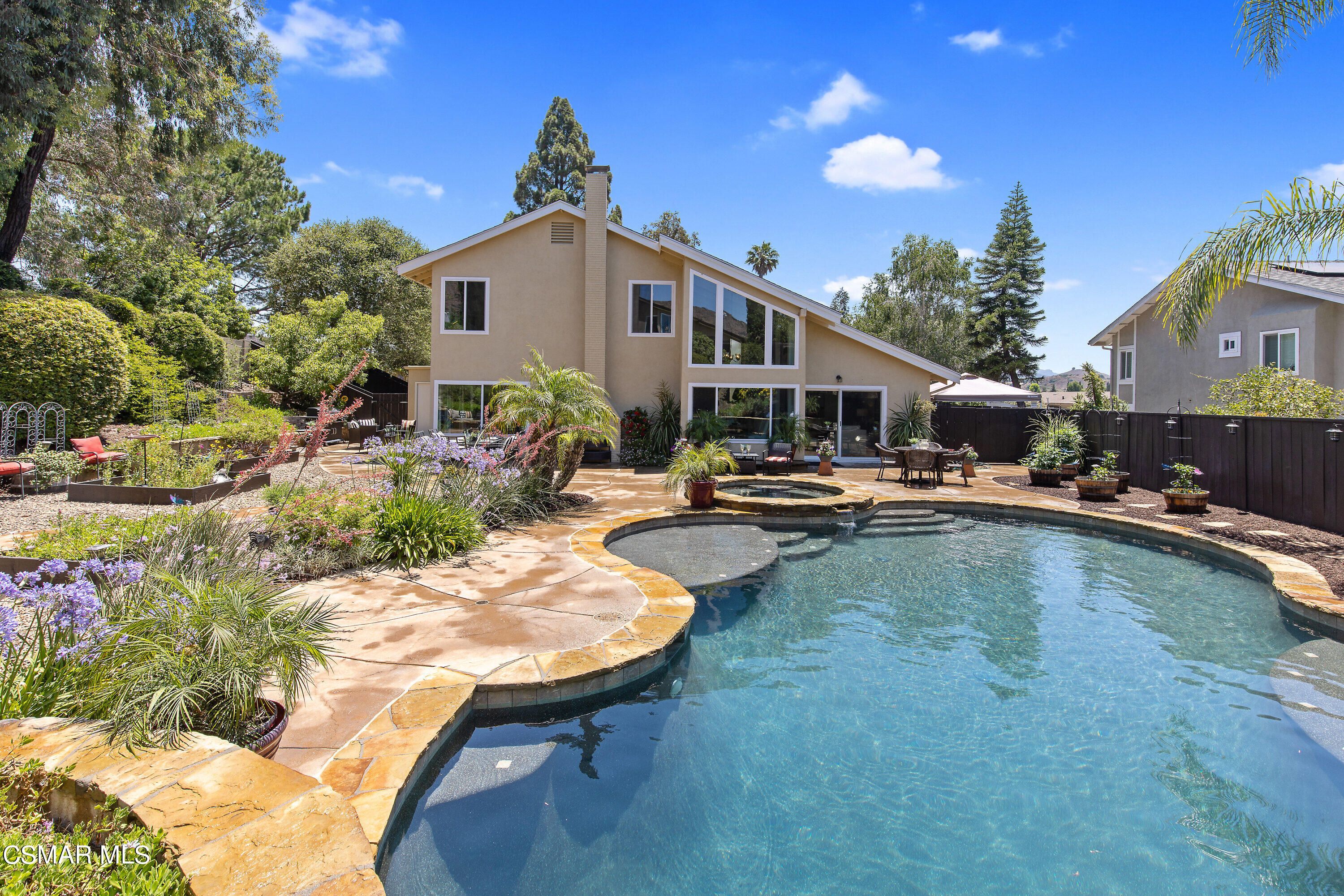 3049 Westridge Circle Thousand Oaks, CA 91360 - Photo 52 of 62 a swimming pool with outdoor seating and yard