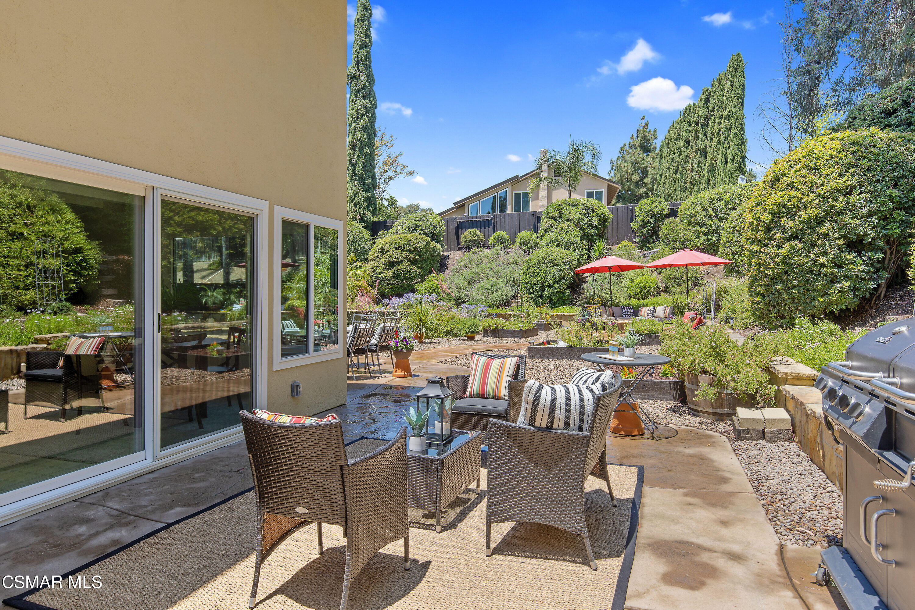 3049 Westridge Circle Thousand Oaks, CA 91360 - Photo 57 of 62 a view of a patio with furniture