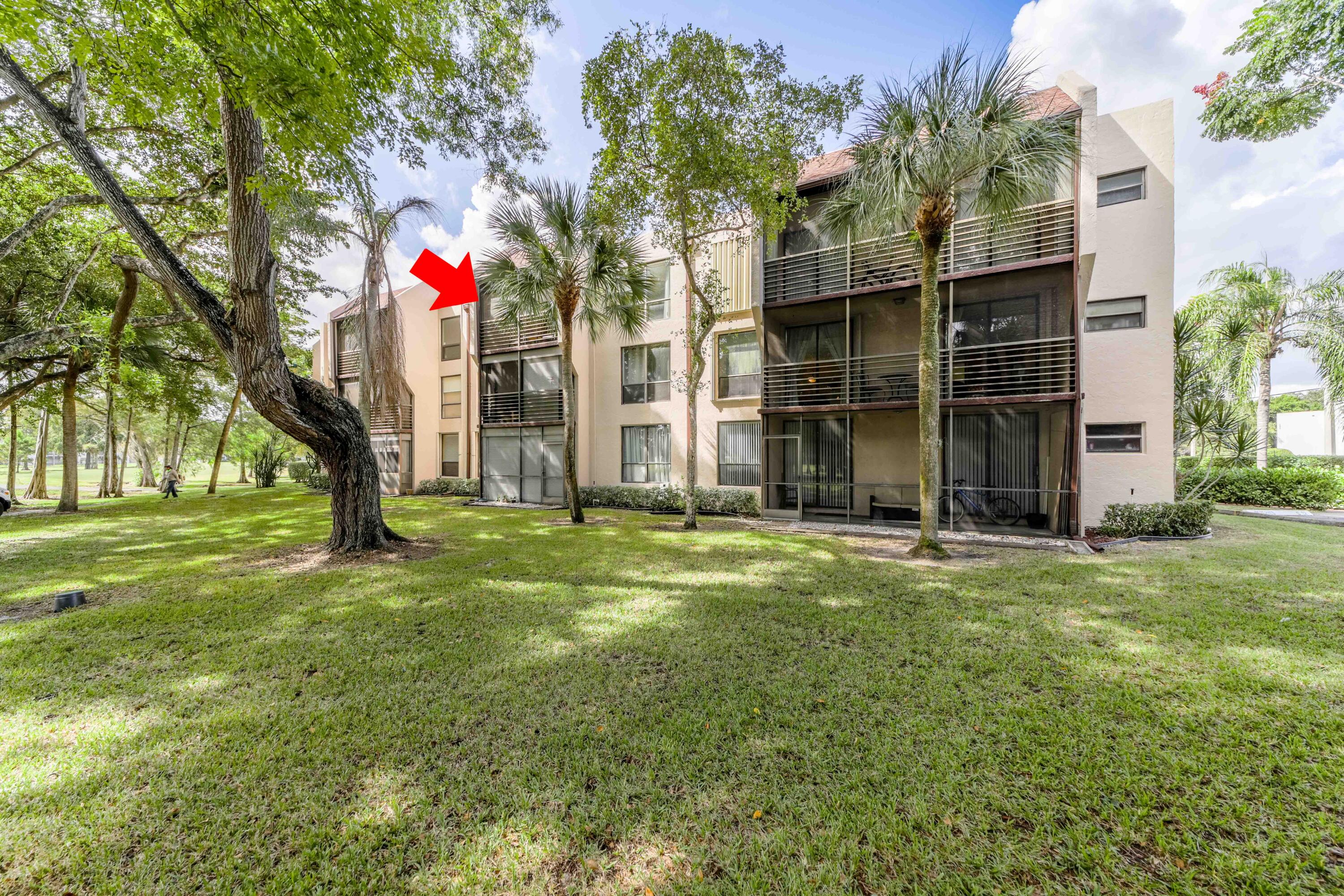 7850 West McNab Road, Unit 318 Tamarac, FL 33321 - Photo 27 of 41 Building rear