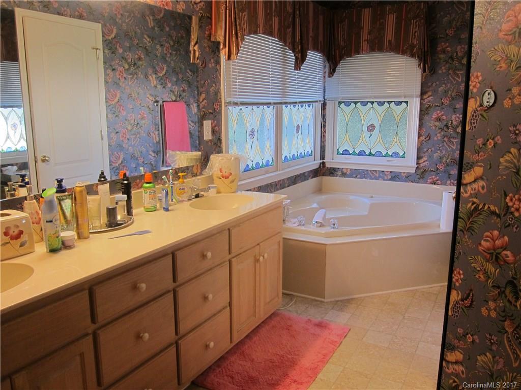 307 John Cline Road Cherryville, NC 28021 - Photo 13 of 21 Gallery Image 13
